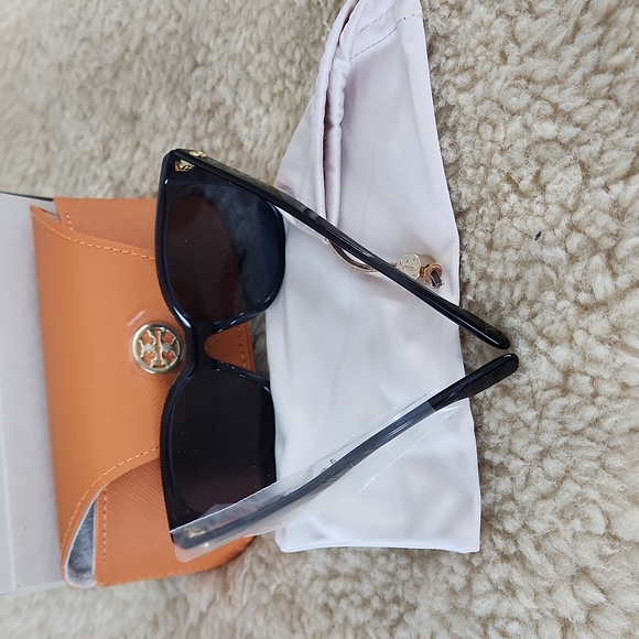 NWT IOB Tory Burch Transparent Blue Soft Square Sunglasses 👓💙🎁 - Picture 5 of 16